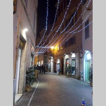 Apartamento Alla Fontana Di Gemma Via Dei Sosii 69 Tívoli Exterior foto